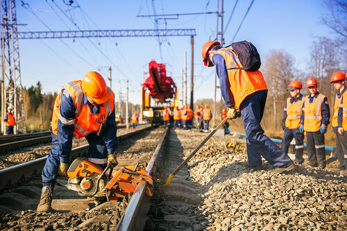 Безопасность строительства и качество устройства железнодорожных и трамвайных путей